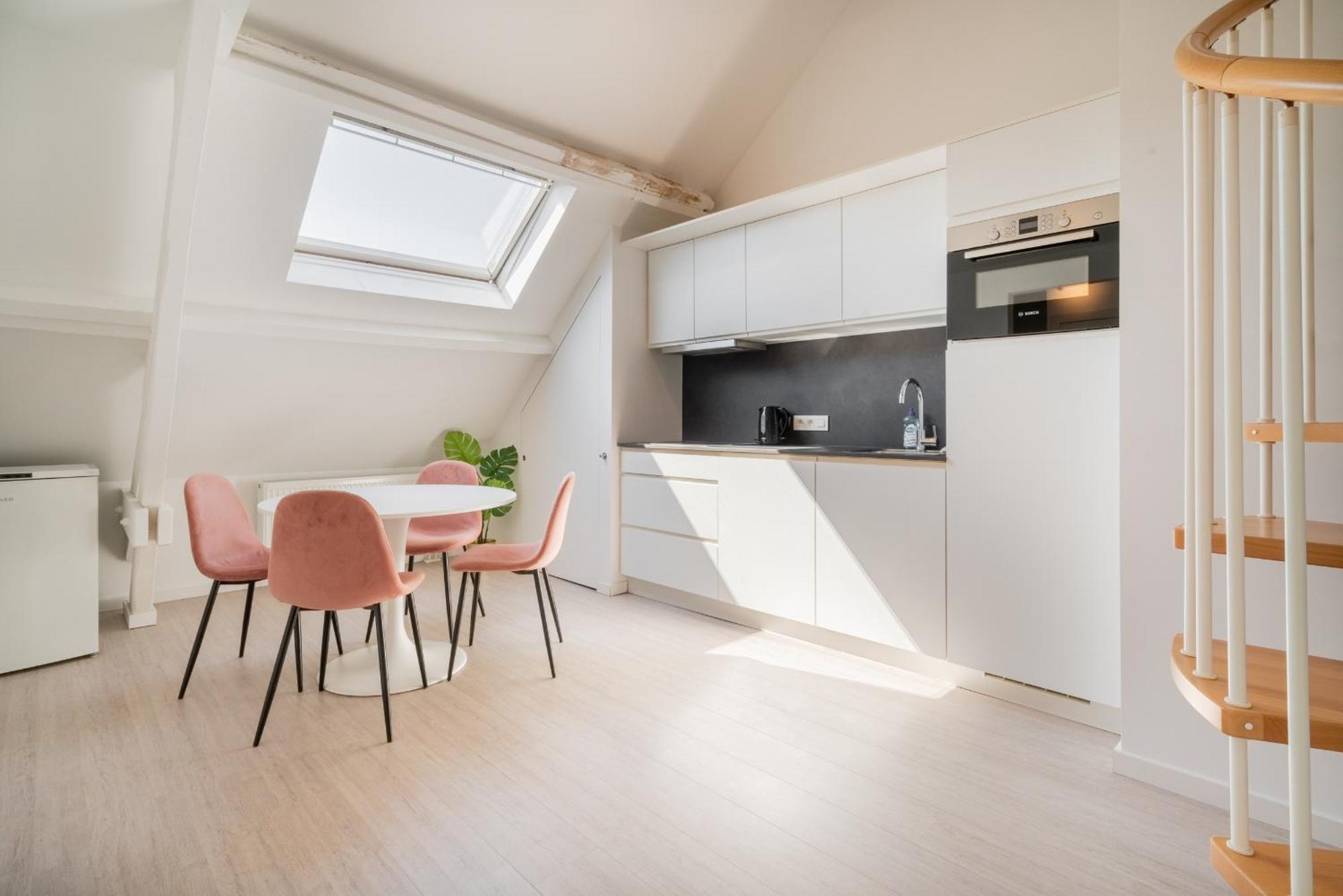 The Fashion Street Apartments Антверпен Екстериор снимка