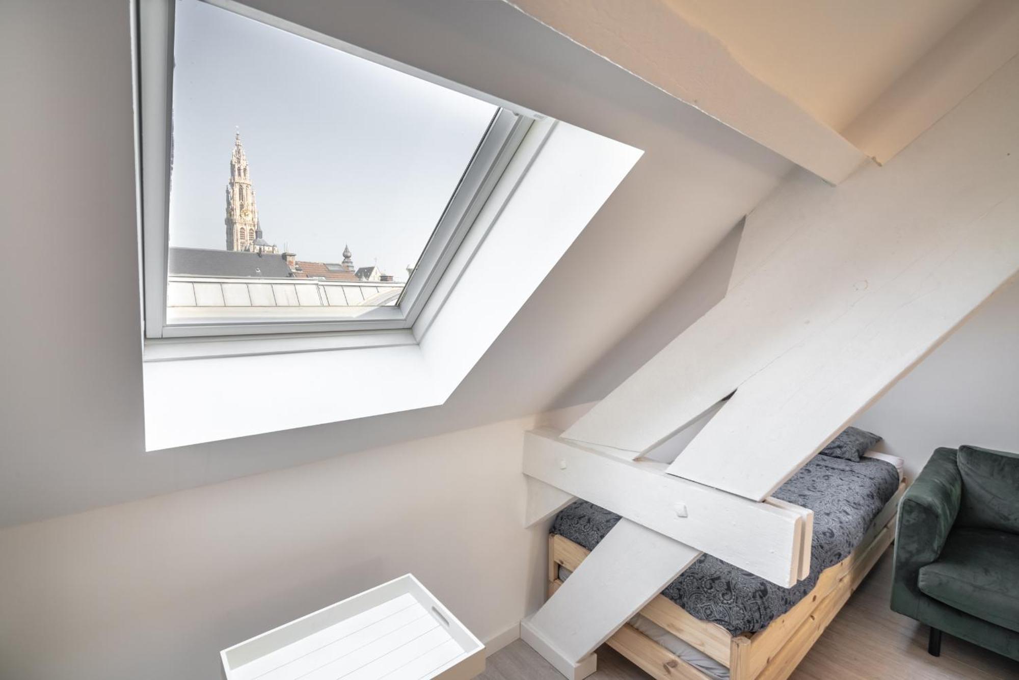 The Fashion Street Apartments Антверпен Екстериор снимка